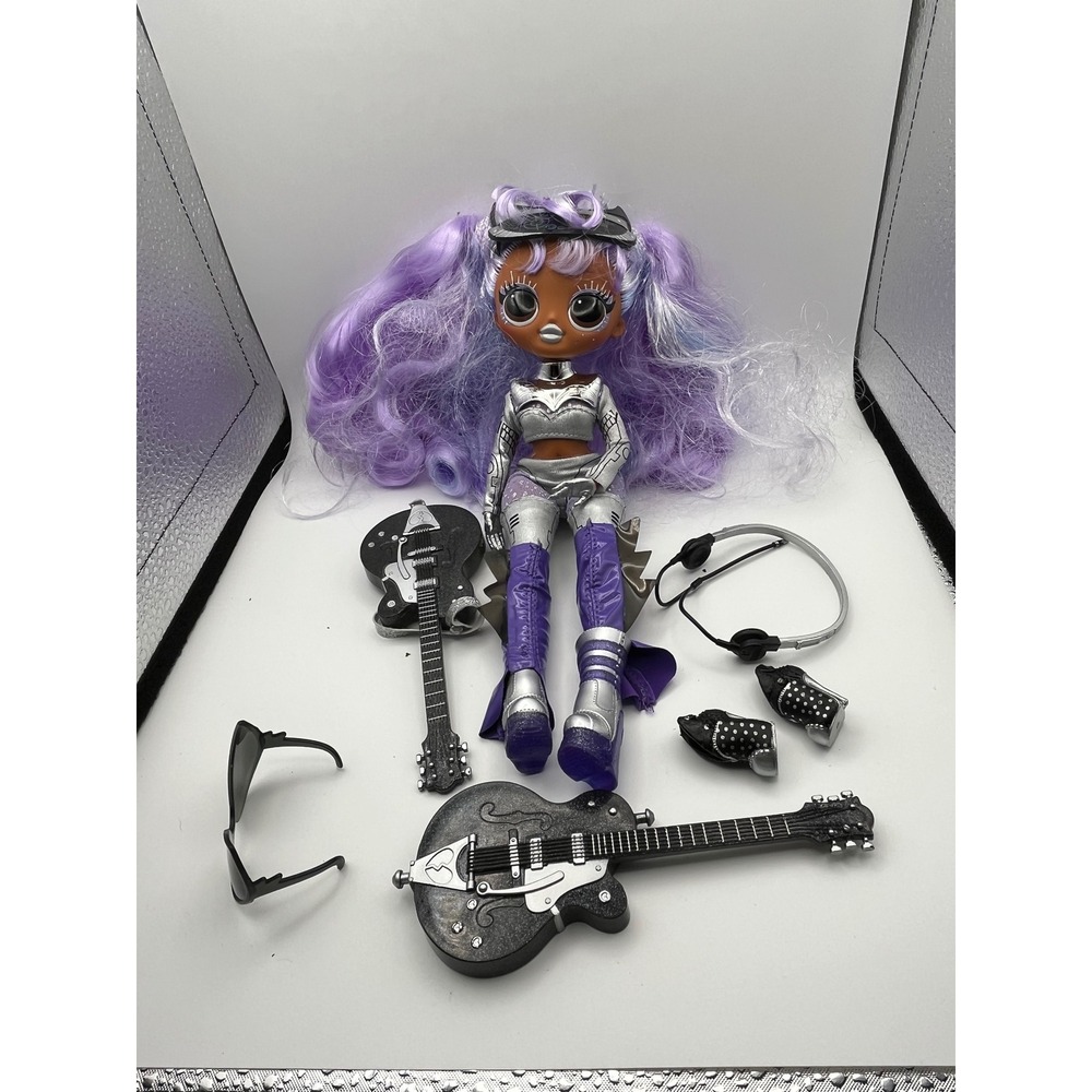LOL Surprise OMG Remix Kitty K Fashion Doll with Guitars and Accessories Purple